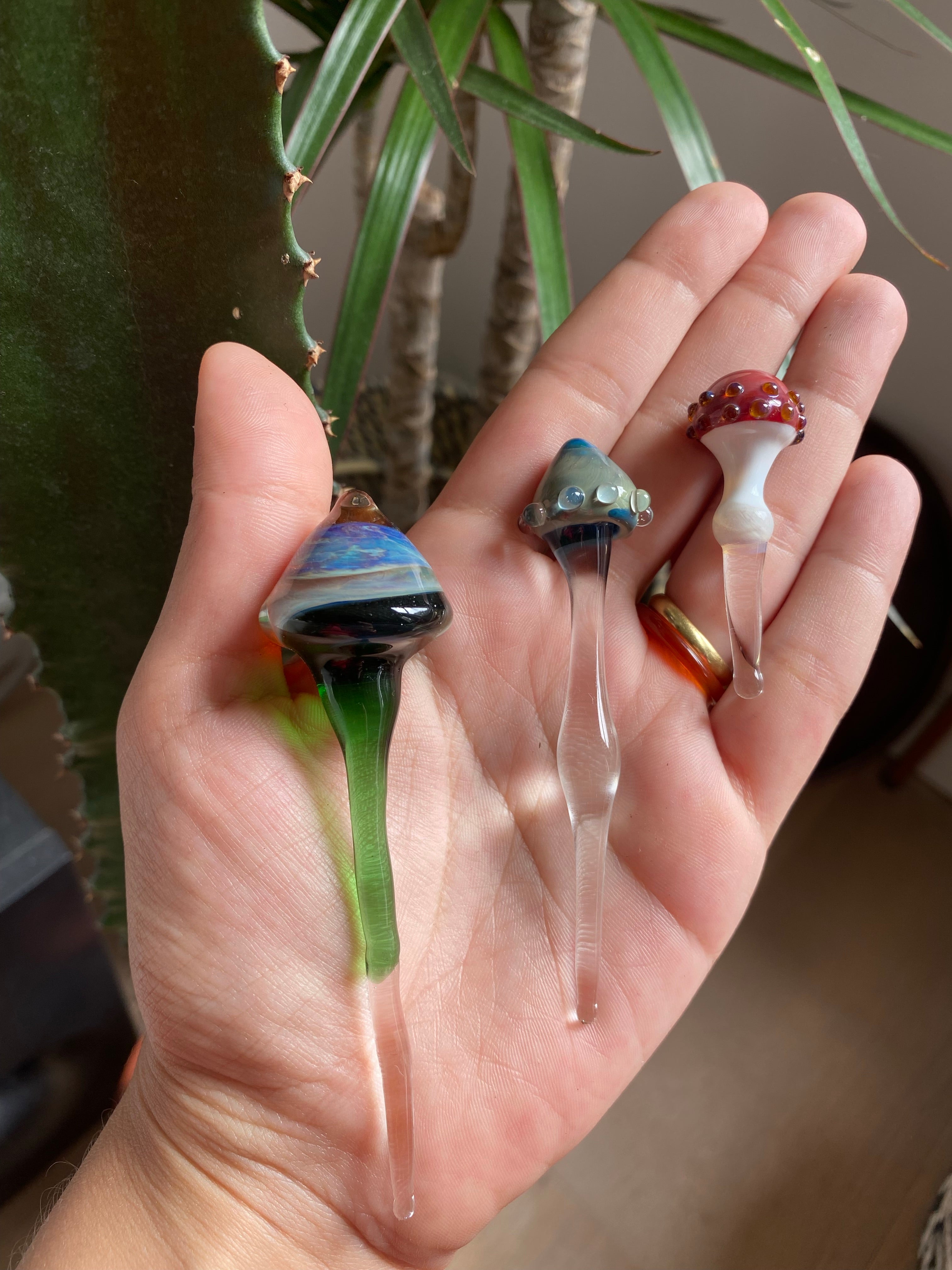 Triple Glass Mushroom Plant Stakes Set-1
