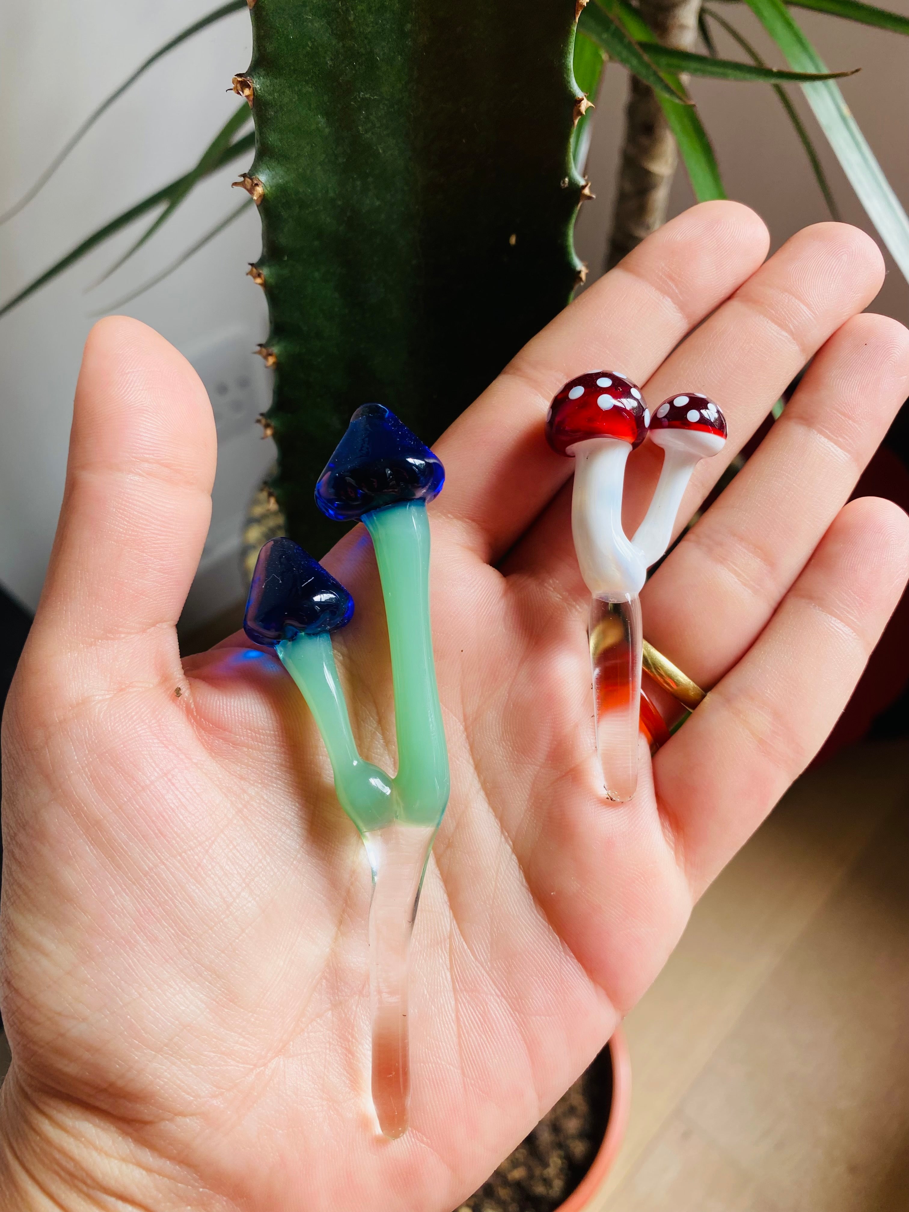 Triple Glass Mushroom Plant Stakes Set-5
