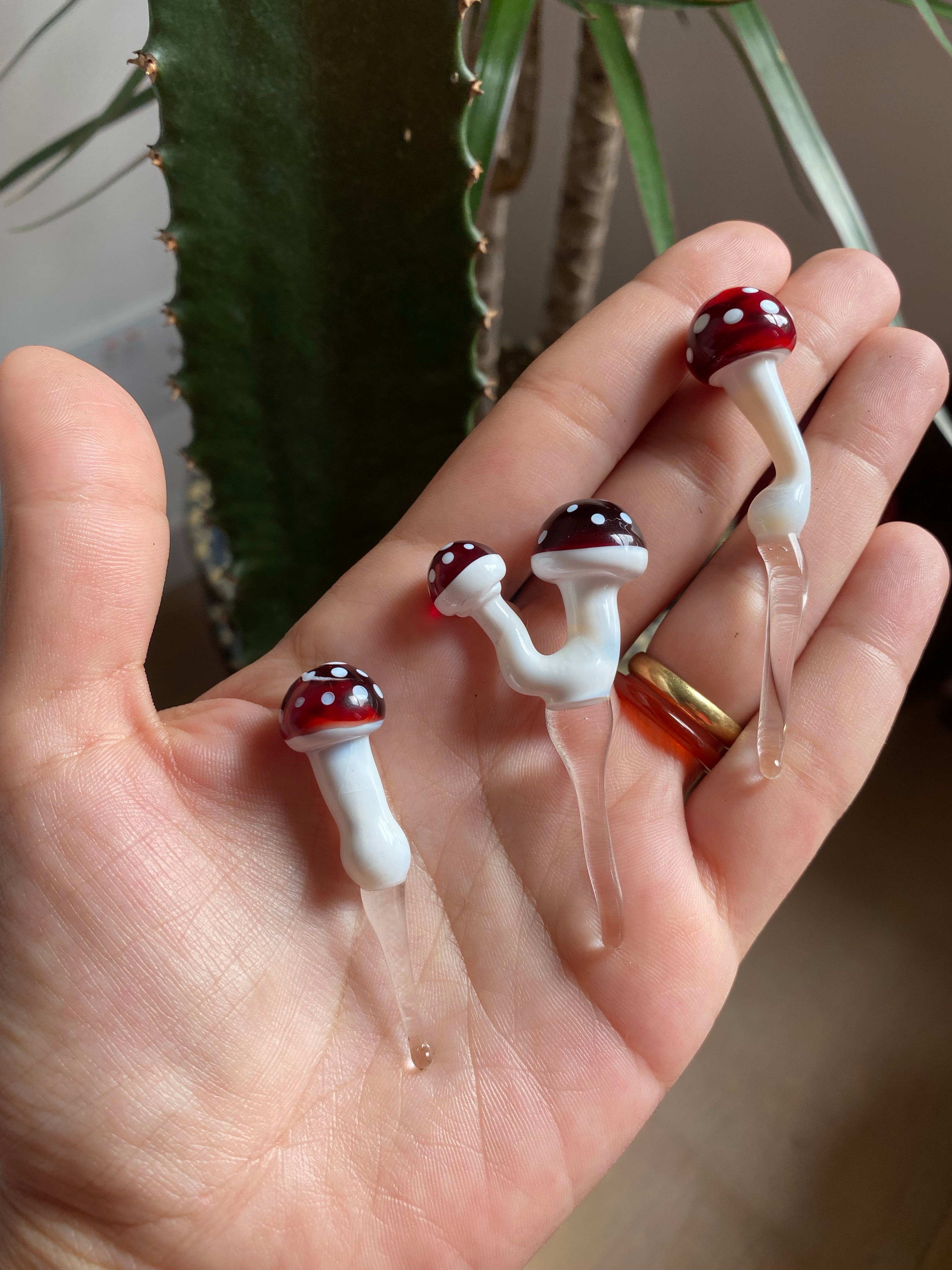 Triple Glass Mushroom Plant Stakes Set-6
